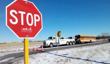 Driver killed in collision with Manhattan school bus – Shaw Local