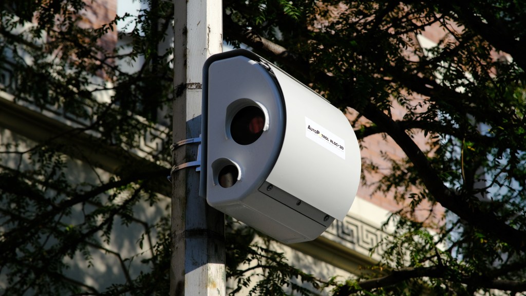 NYC to put red-light cameras at 250 more intersections by mid-February