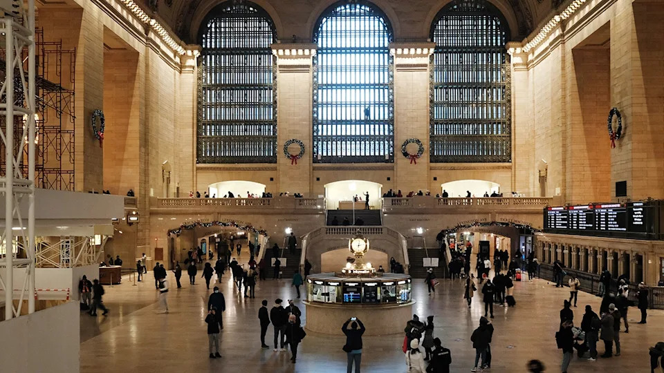 grand central holiday season