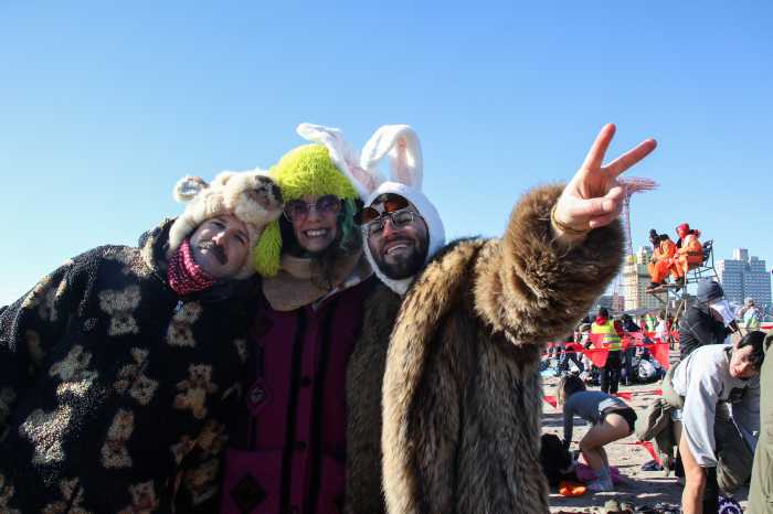 people at polar plinge