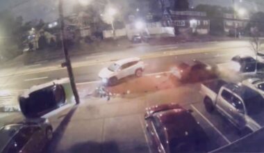 Doorbell camera captures Staten Island crash that flipped parked Jeep