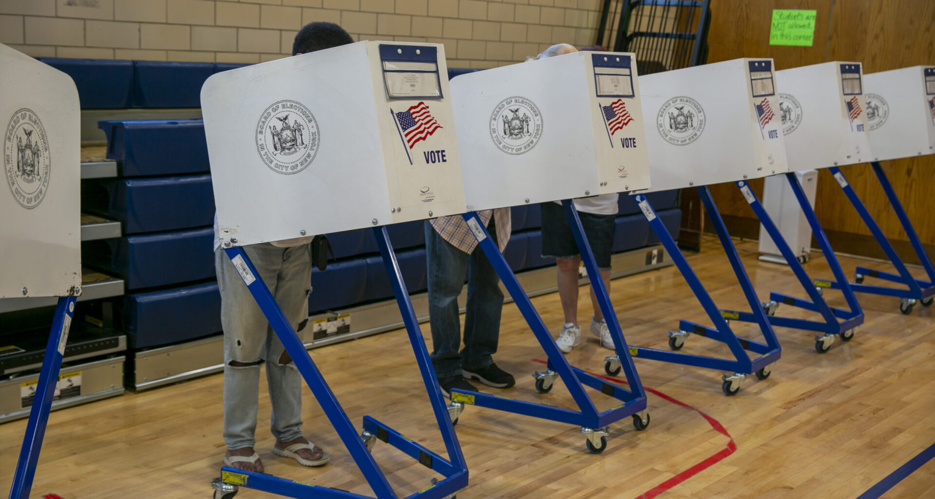 New York court strikes down congressional map, potentially handing Dems another seat