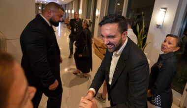 New York City Mayor-elect Zohran Mamdani, accompanied by Rep. Nydia Vel·zquez, D-N.Y., right, greets attendees as they arrive to the SOMOS Puerto Rico conference at the Caribe Hilton Hotel in San Juan, Puerto Rico, Thursday, Nov. 6, 2025. Photo: Alejandro Granadillo/AP