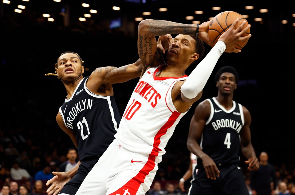 Short on starters, Nets lean on youth in 120-96 to Rockets