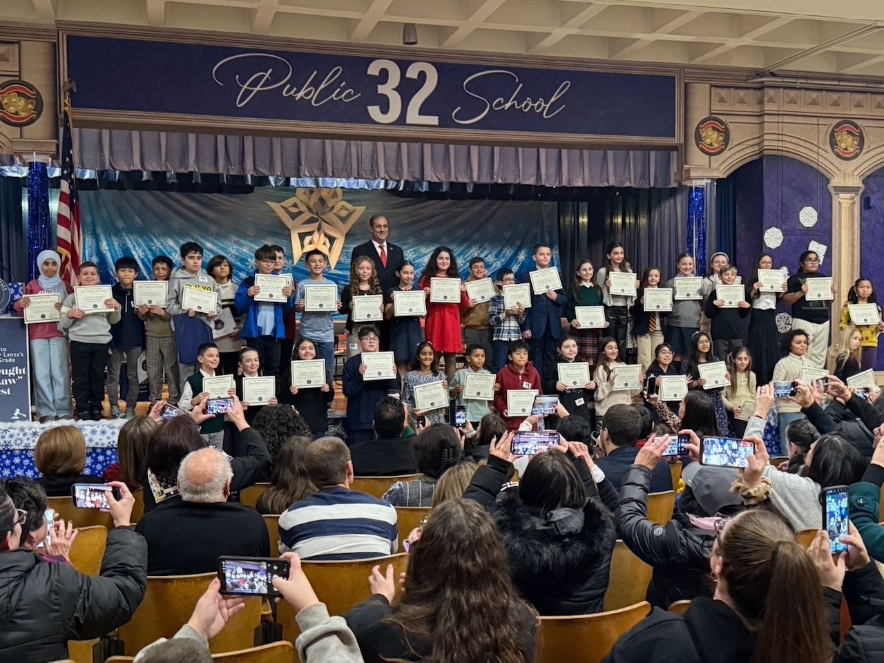 Lanza awards Staten Island students