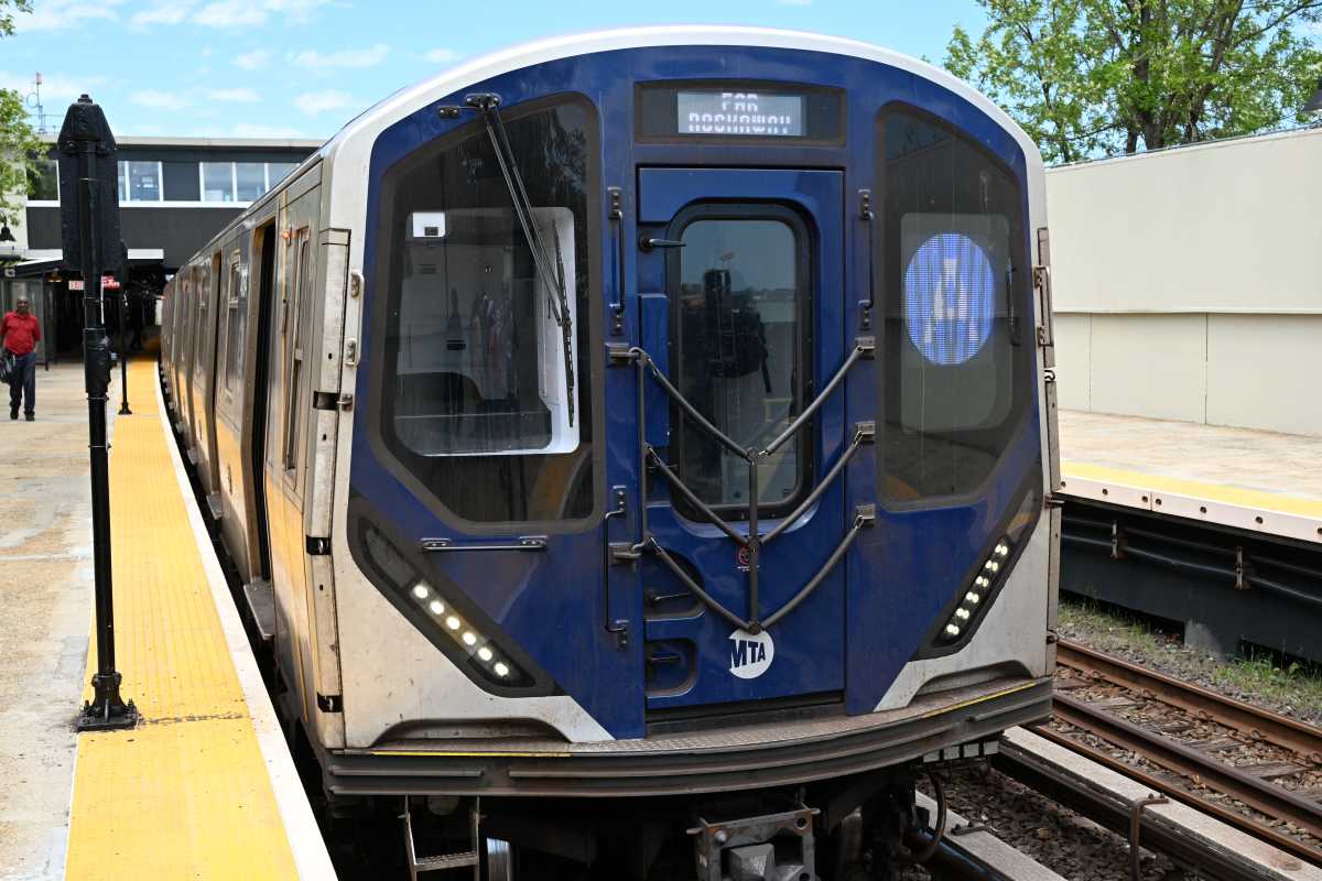 Here’s a look at this weekend’s MTA train service changes – amNewYork