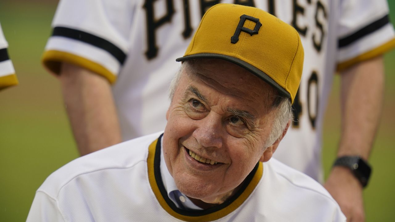 Pitcher Dave Giusti, a member of the 1971 World Champion Pittsburgh Pirates, takes part in a celebration of the 50th anniversary of the championship season before of a baseball game between the Pittsburgh Pirates and the New York Mets in Pittsburgh, Saturday, July 17, 2021. (AP Photo/Gene J. Puskar)