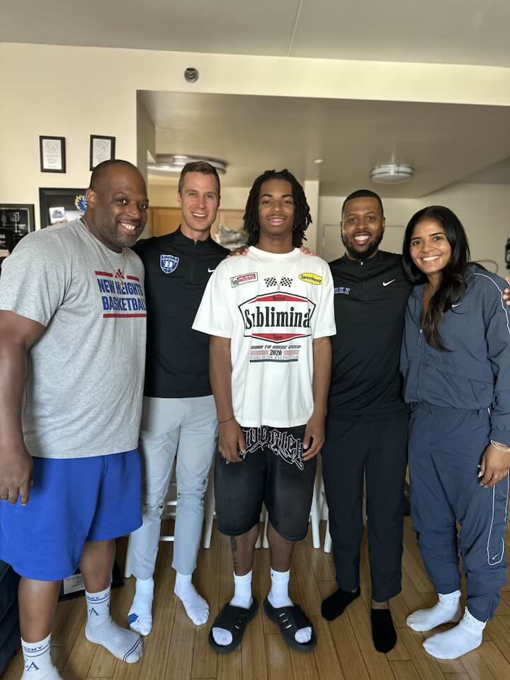 Deron Rippey Jr. (center) with Duke basketball coach Jon Scheyer. Photo: Deron Rippey