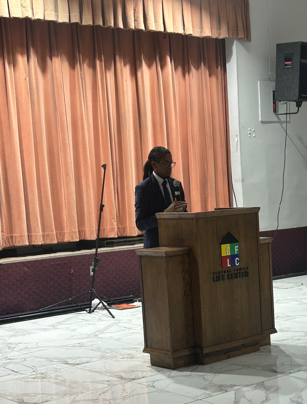 Keynote speaker Rev. Daryl D. Moore