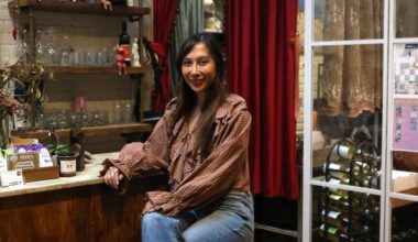 Greenpoint’s Flower Cat turns café into community space for creatives • Brooklyn Paper