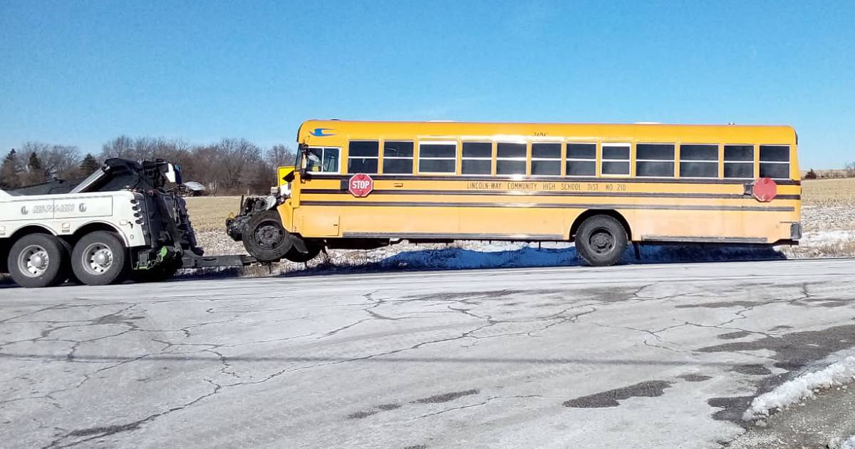 Manhattan woman identified as driver killed in collision with school bus – Shaw Local