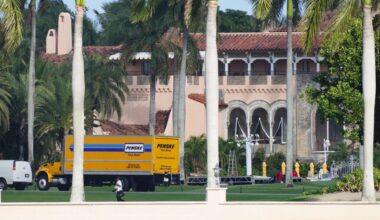 Americans are still ditching New York and LA, but Miami's on the list now, too