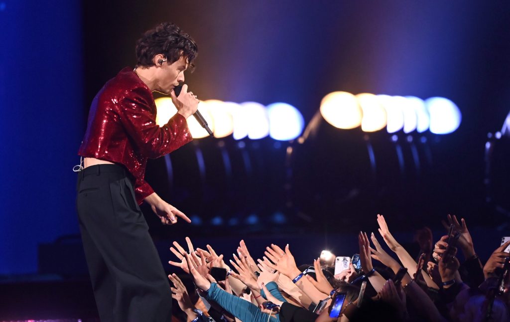 Harry Styles Sets Month-Long NYC Residency As Part Of 2026 Tour