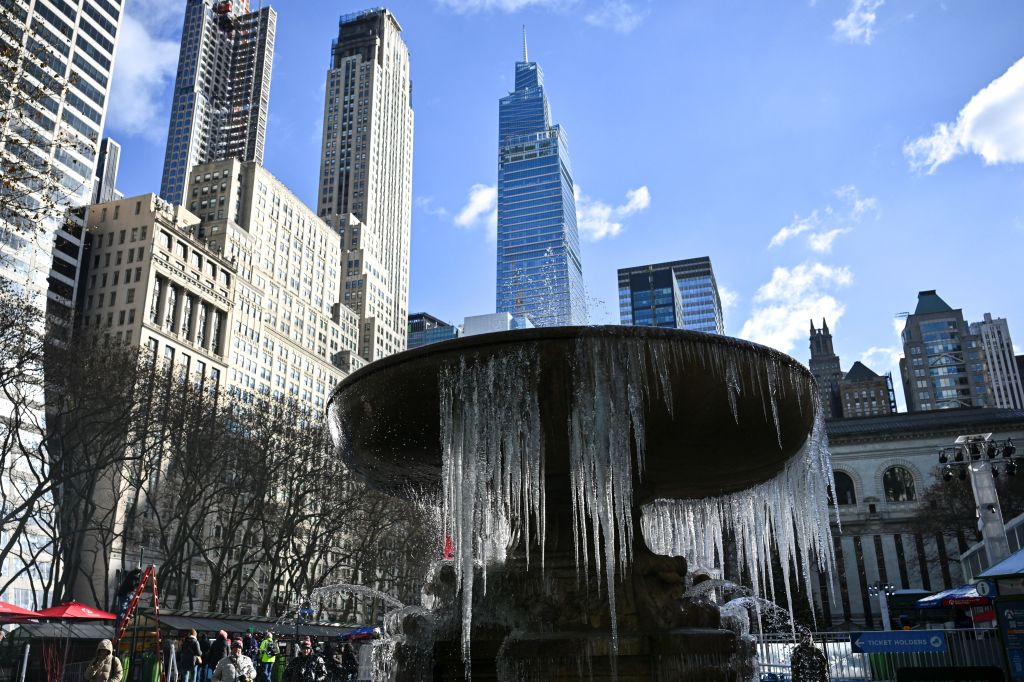 NYC hit with frigid cold ahead of major winter snowstorm
