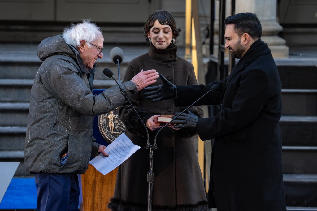 Mamdani taps Bernie Sanders campaign veterans for top City Hall comms roles