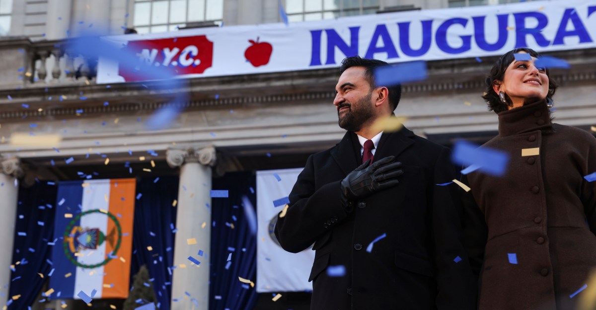 Zohran Mamdani Kicks Off His Mayorship by Dining at Queens Restaurants