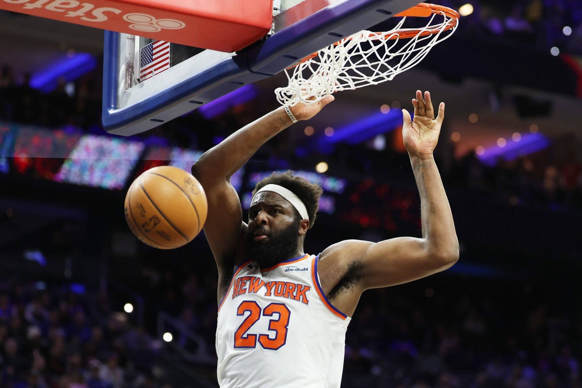 Knicks’ weird plan for Mitchell Robinson is working and now he’s too valuable to trade