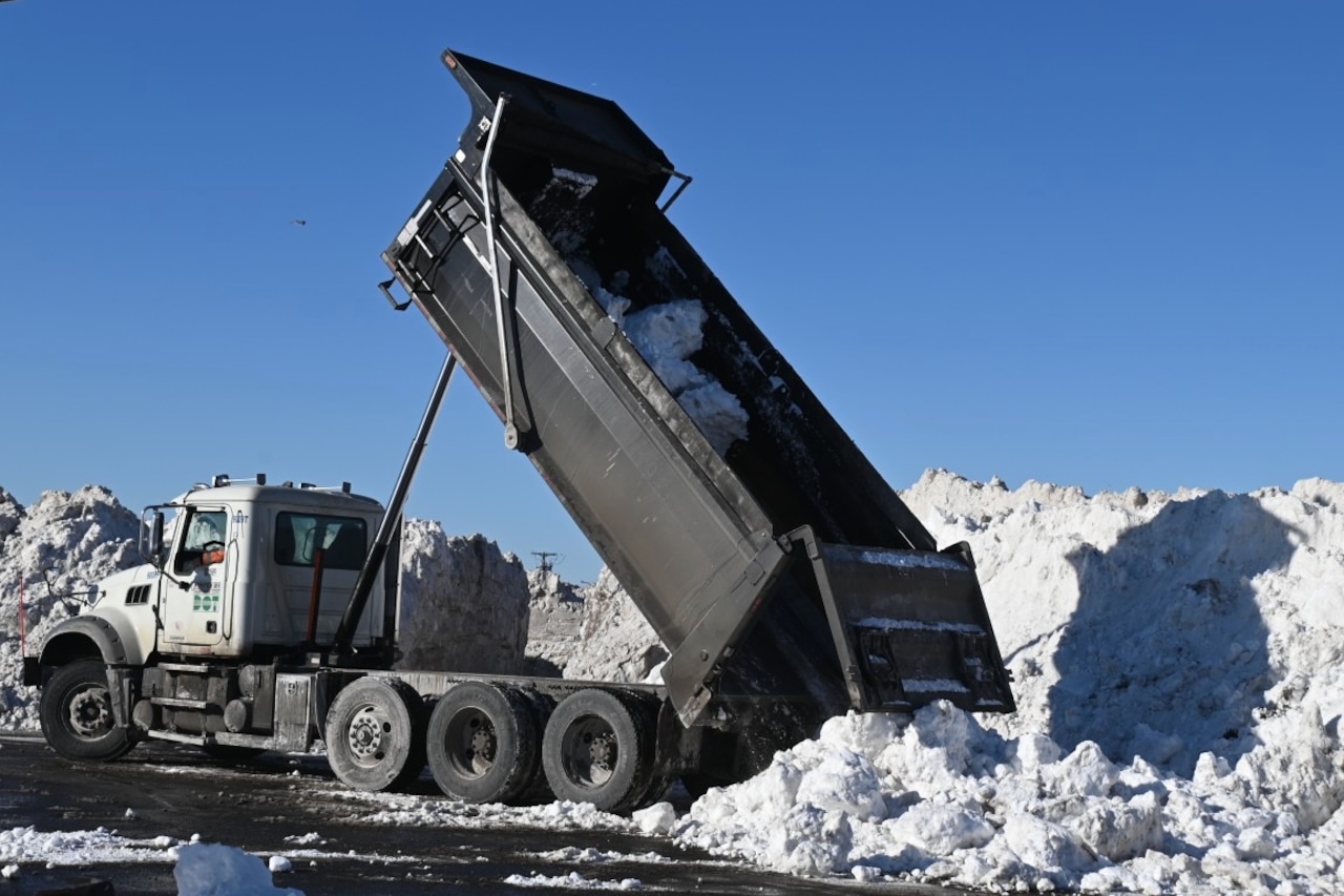 City Sanitation Department melts snow