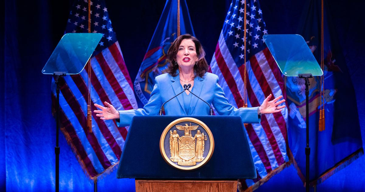 Hochul Pitches Crosstown Q Train Extension in Harlem in State of the State – Commercial Observer