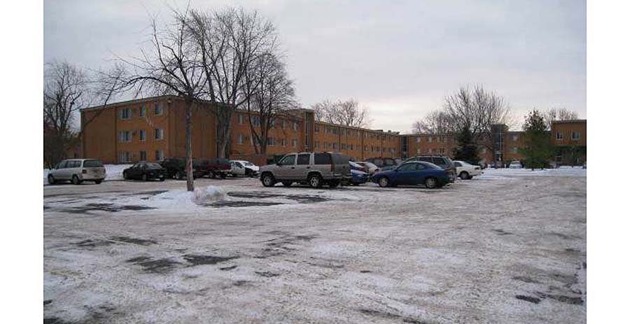 the apartment complex at 5805 73rd Ave. N. in Brooklyn Park