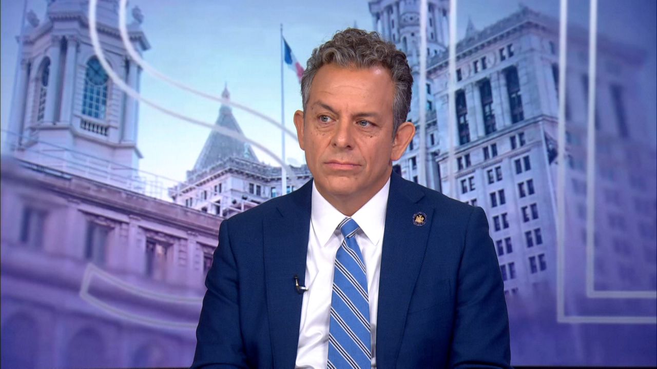 Assemblymember talks proposed bill to track ICE agents