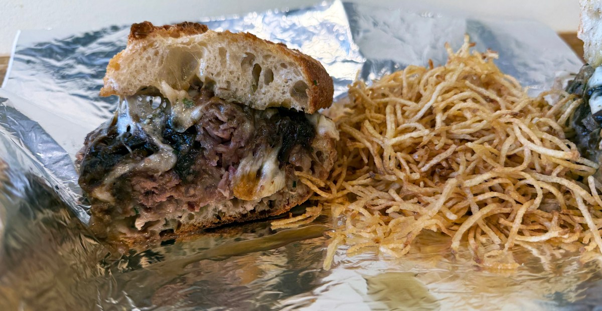 People Still Wait Hours for This $32 French Dip From an Influencer