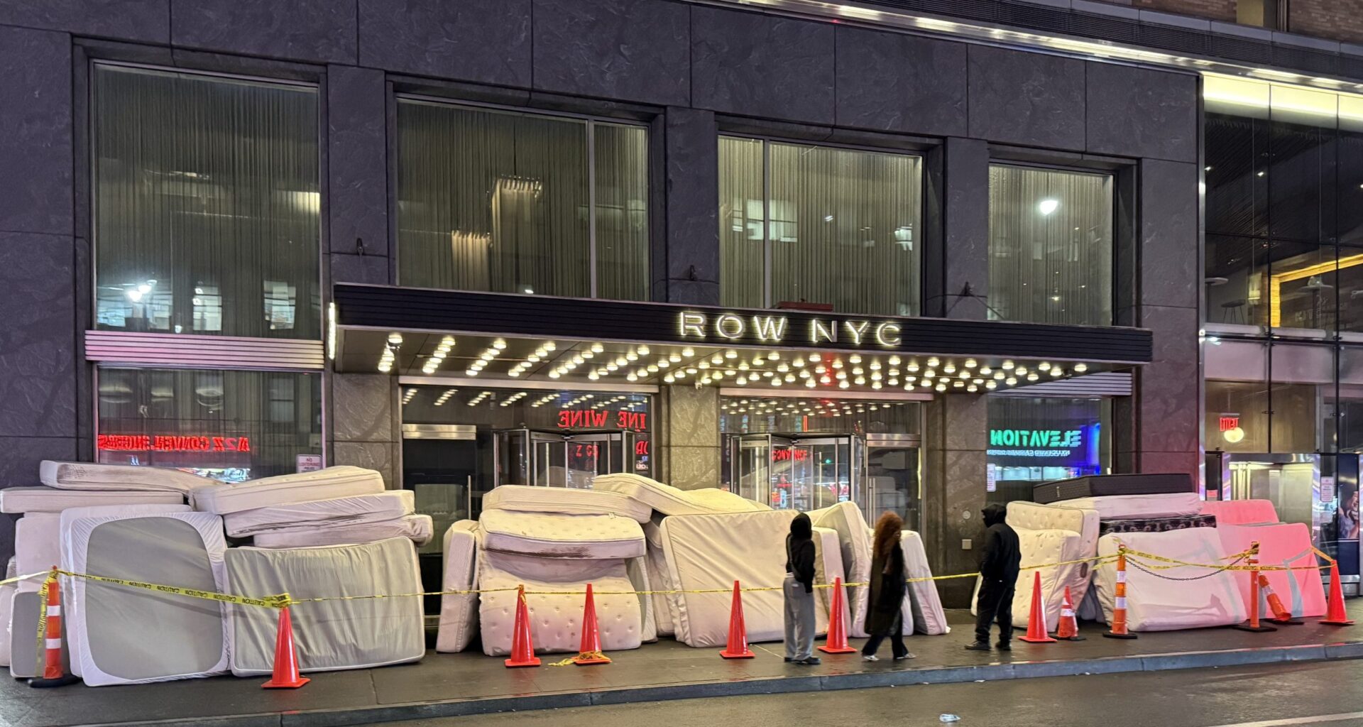 As Row Hotel Closes — Mayor Mamdani Orders End to Migrant Shelters