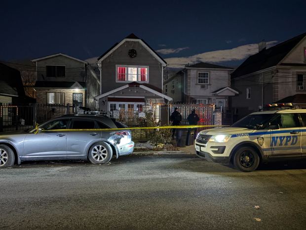 Home in Queens where a 15-month-old baby boy was found dead, and his mother was found with her wrists slit, on Monday, Dec. 29, 2025. (Roni Jacobson / New York Daily News)