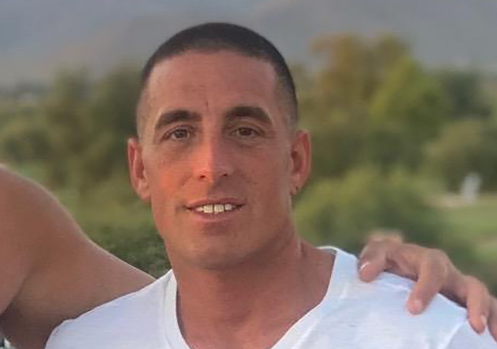 Brooklyn public high school gym teacher arrested for sending lewd Snapchat to student