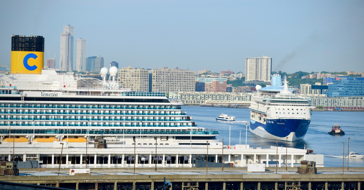 Manhattan Cruise Terminal
