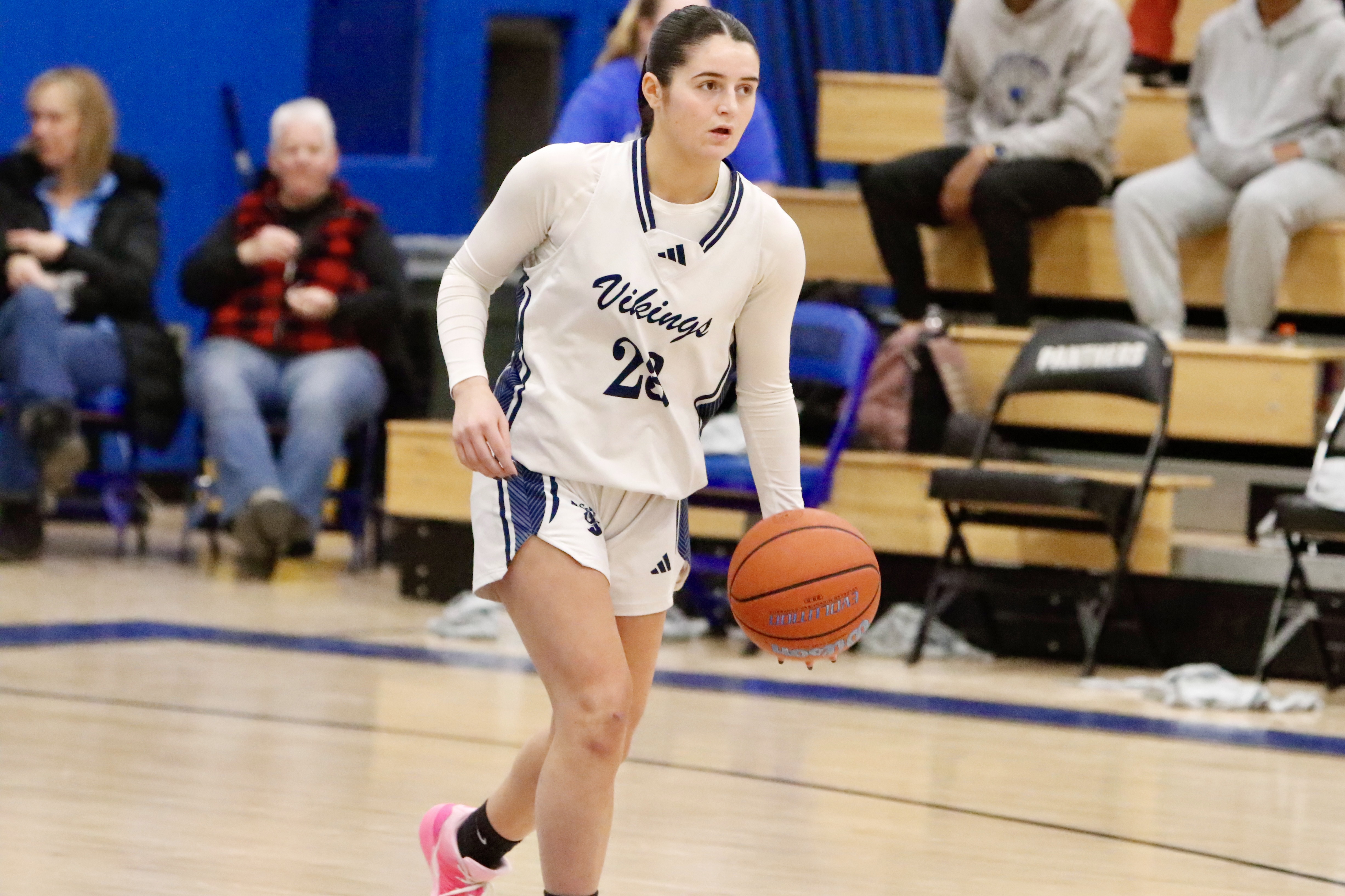 St. Joseph by the Sea's Olivia DiMonda takes the ball up the floor during a Borough President's Cup quarterfinal meeting vs. St. Joseph Hill on Jan. 27, 2025.