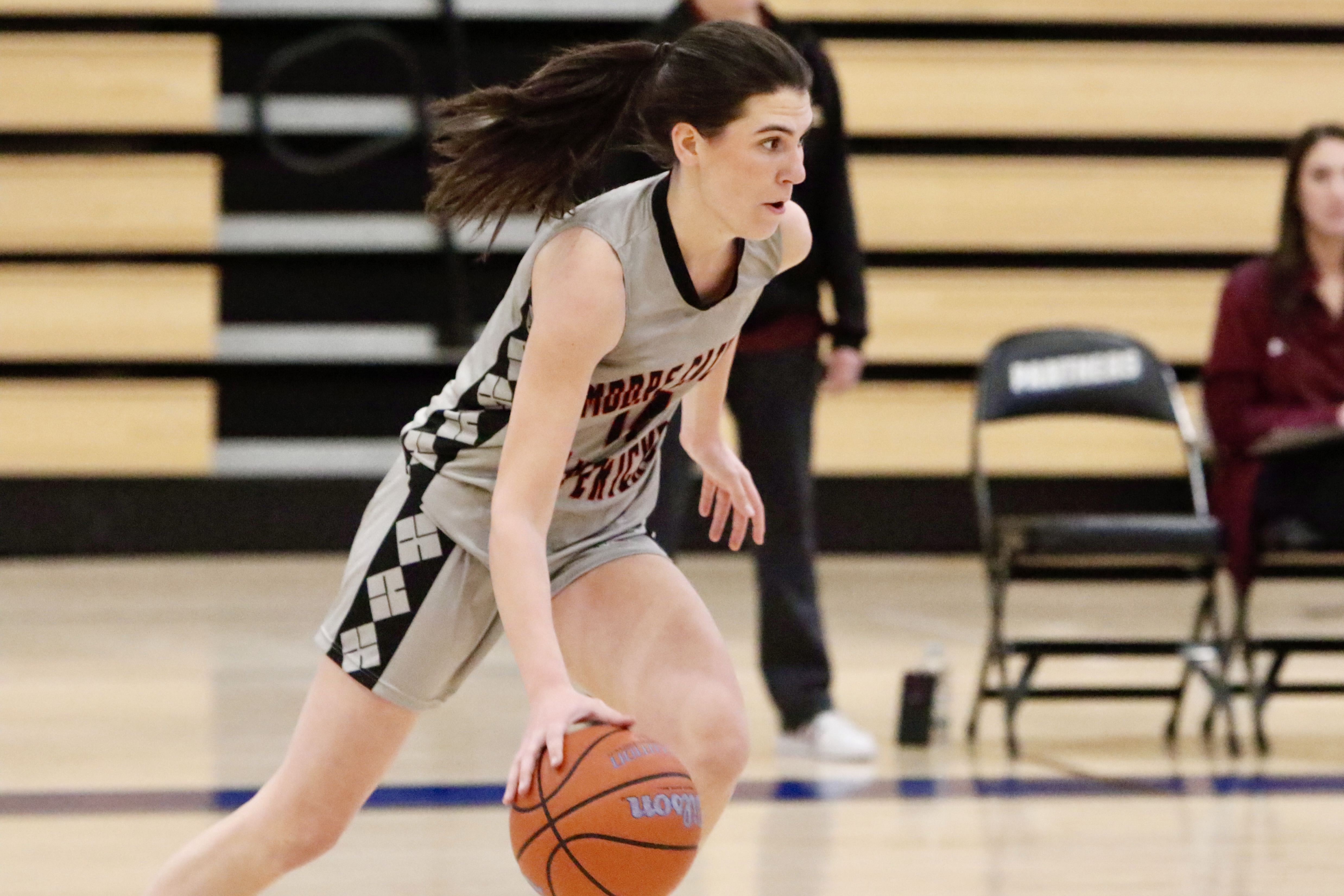 Moore's Allie Felci drives into the lane during a Borough President's Cup matchup against Staten Island Academy on Jan. 29, 2026.