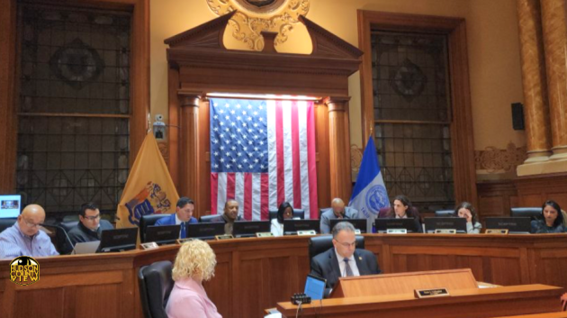 Jersey City Council votes 6-3 in favor of acquiring $515k high water rescue vehicle