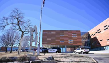 Manhattan-Ogden School District faces substitute teacher shortage