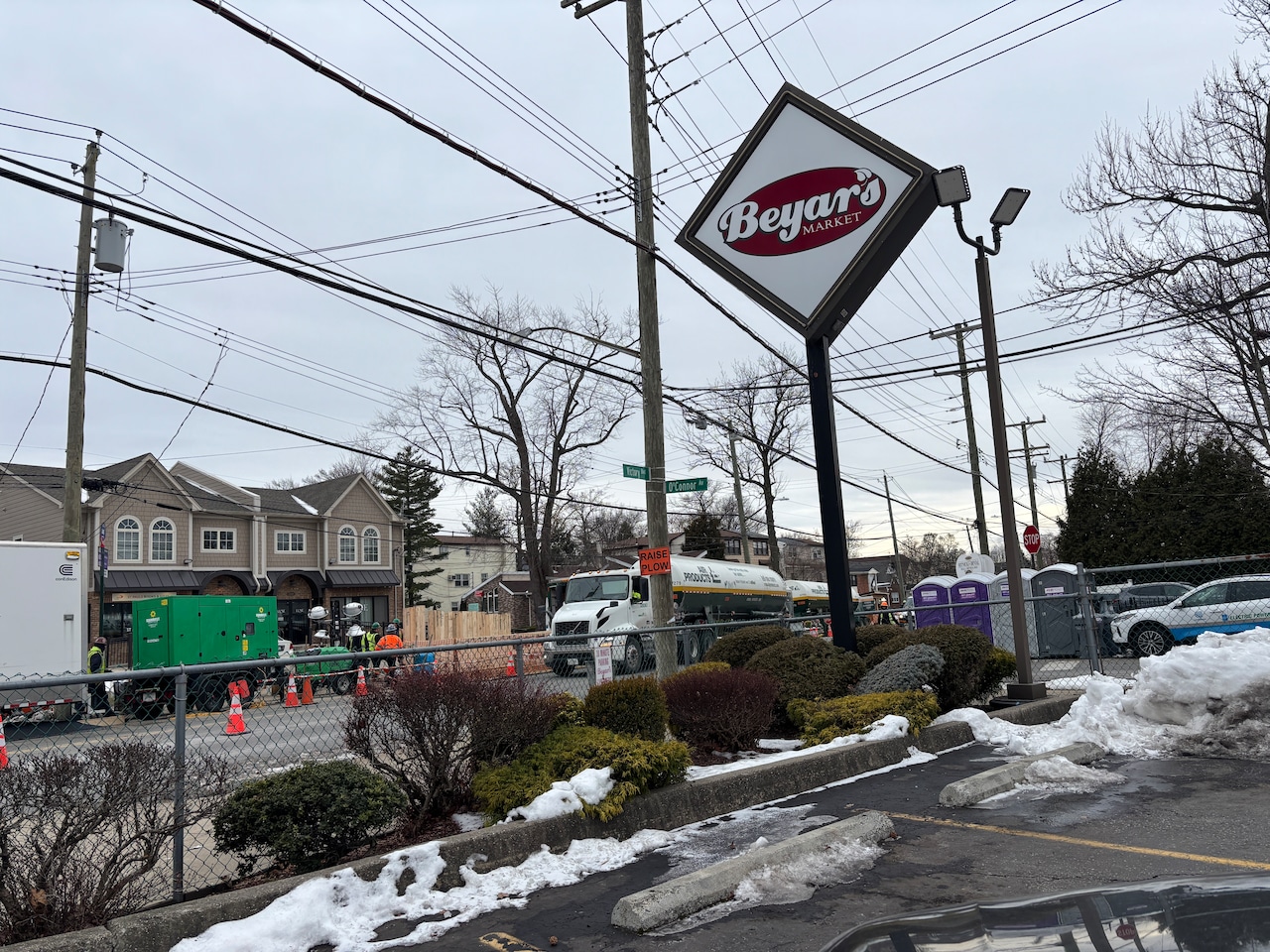 ConEd Victory Boulevard