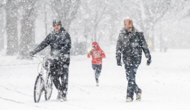 No snow day? Mamdani says NYC school will be in-person or remote on Monday.