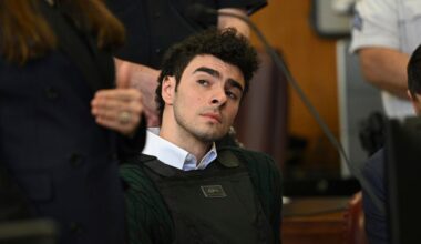 Luigi Mangione, accused of fatally shooting Brian Thompson, the CEO of UnitedHealthcare, appears in court in New York on Friday, Feb. 21, 2025. (Curtis Means/Pool Photo via AP)