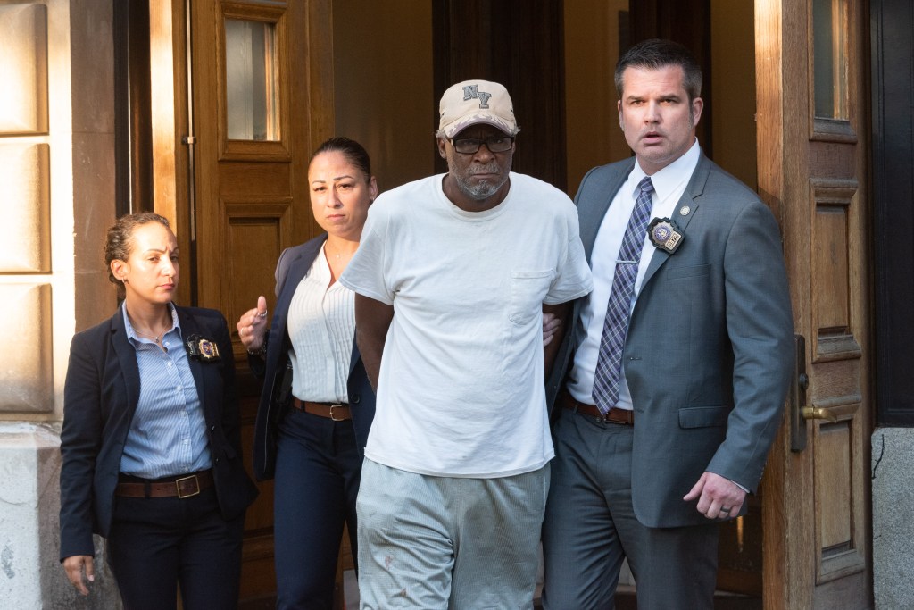 Man gets 12 years prison for 1996 cold-case killing of pregnant Bronx mom