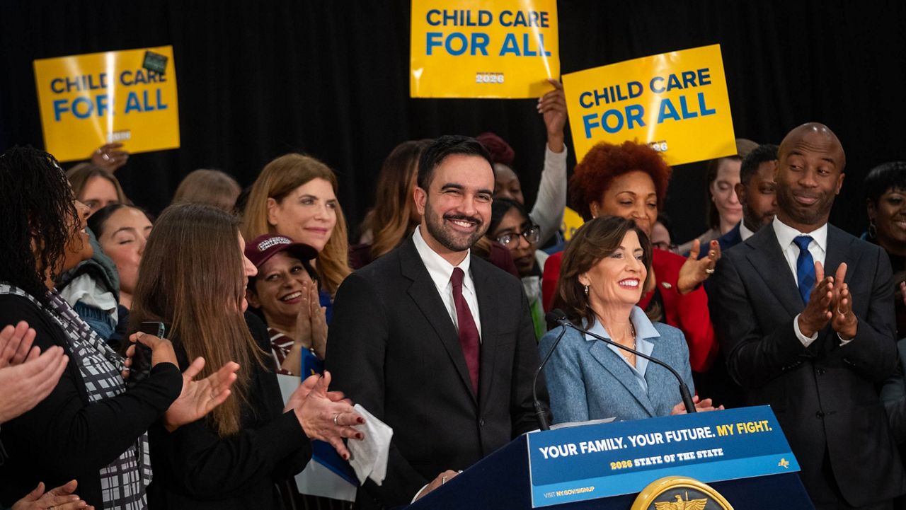 For Mamdani, the announcement is the first step in fulfilling one of his trademark campaign promises. (Ed Reed/Mayoral Photography Office)