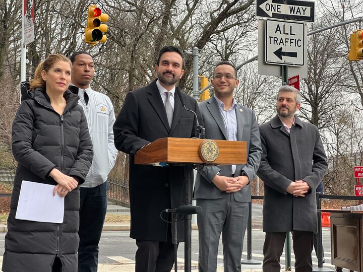 Mayor Mamdani to invest $4M to expand public bathrooms across NYC