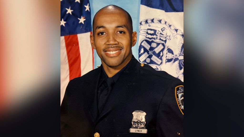 FDNY union throws support behind family of retired lieutenant shot to death by NYPD cops at Brooklyn hospital
