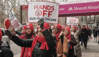 NYC nurses restart contract talks with another major hospital system on 5th day of strike
