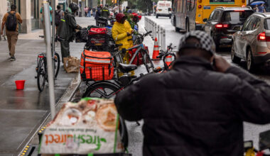 NYC Mayor Mamdani Widens Delivery-App Crackdown With Lost-Pay Lawsuit