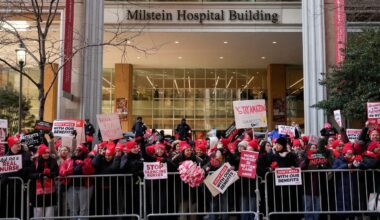 NYC nurses strike stretches into eighth day