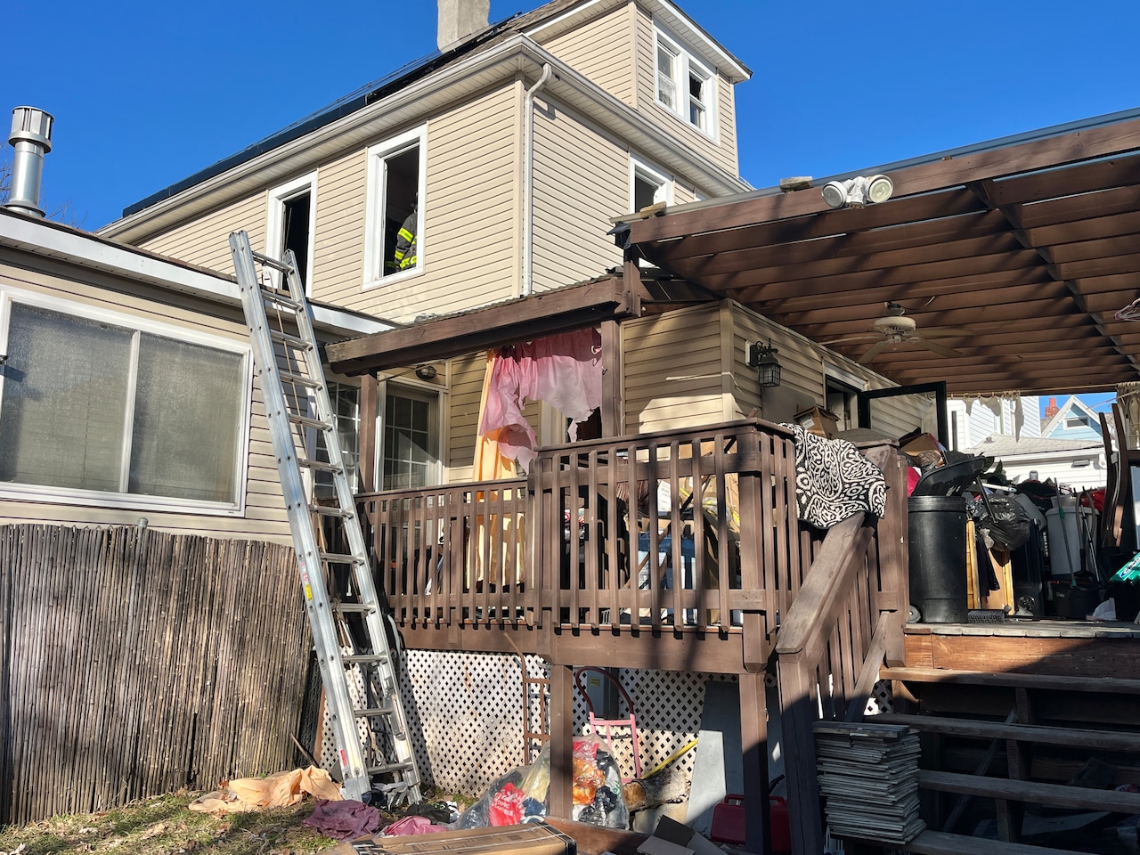 House fire in Mariners Harbor