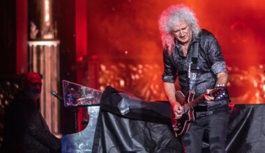 Brian May says Queen refuse to tour America as it is a "dangerous place"