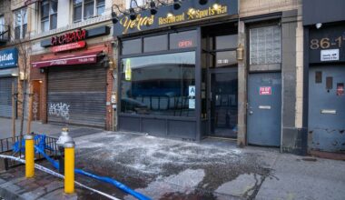 Man, 35, stabbed during argument outside Queens sports bar