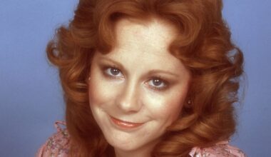 On This Day in 1976, the Queen of Country Recorded Her First Song—Which She Didn’t See a Penny From for Over a Decade