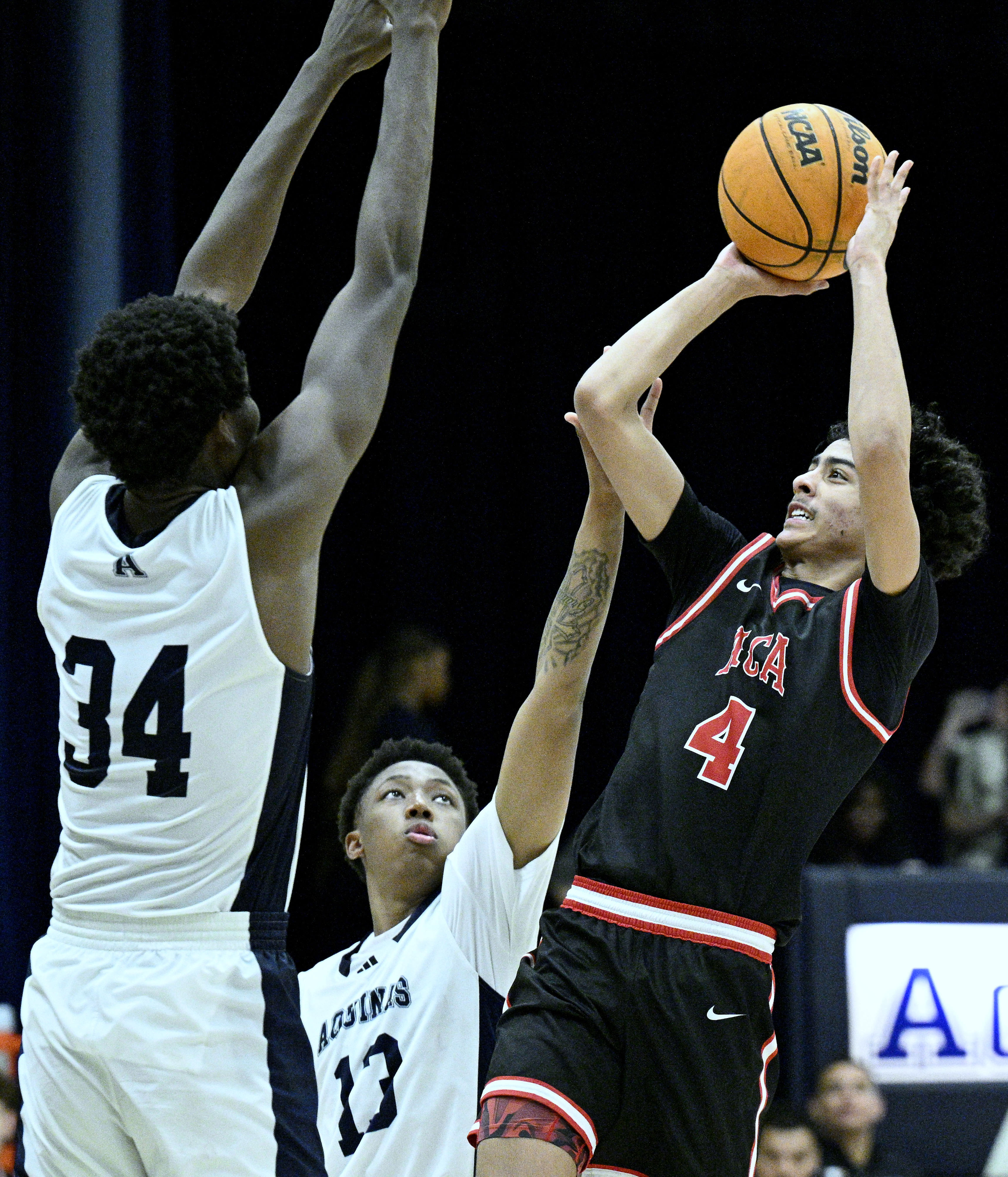 Arrowhead Christian Academy point guard Dylan Spears (4) shoots over...
