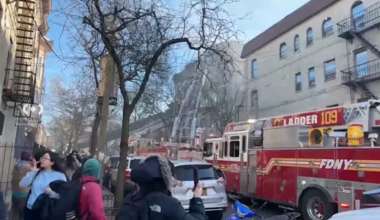 News 12 | Brooklyn | 2 injured in 2-alarm fire at Sunset Park apartment building